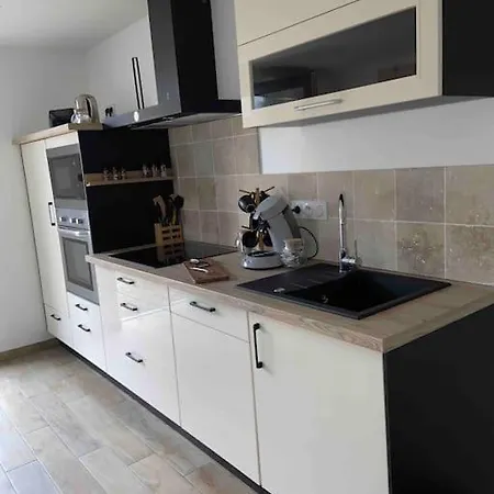 «au Renard»,proche D'europa-park,strasbourg,colmar Apartment *